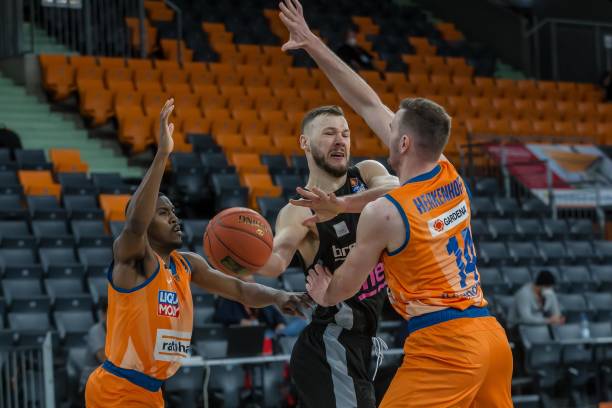 鲜有胜绩 鲜有胜绩