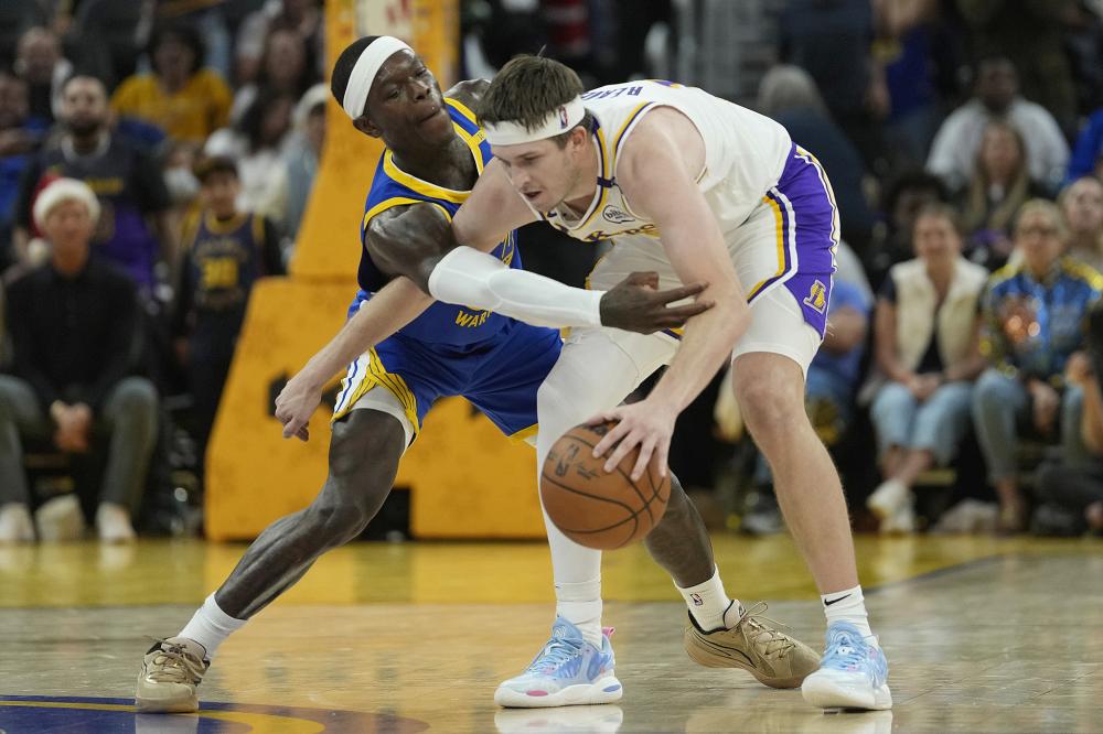 果断出手 果断出手