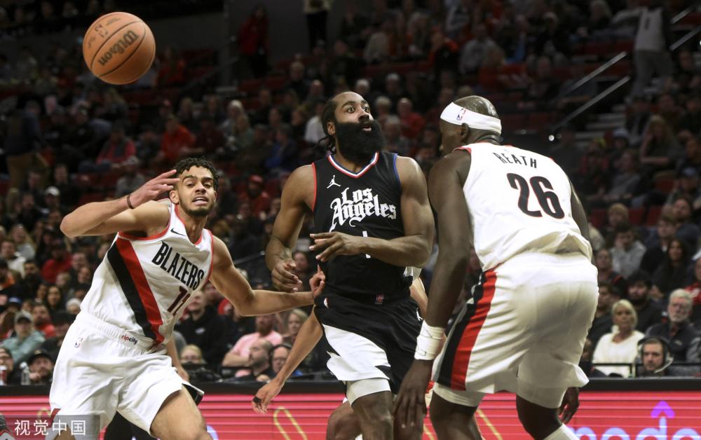 而与此同时 而与此同时